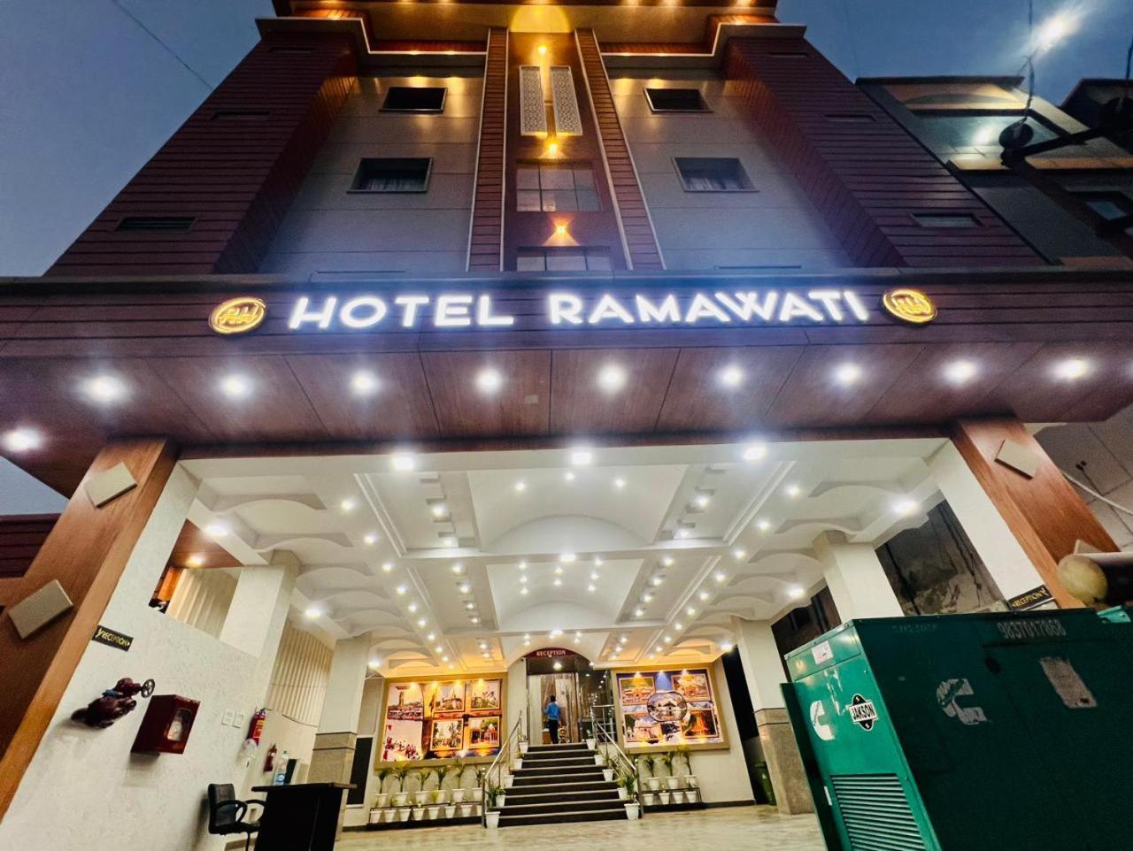 Hotel Ramawati Near Ganga Ghat Haridwār Exteriér fotografie