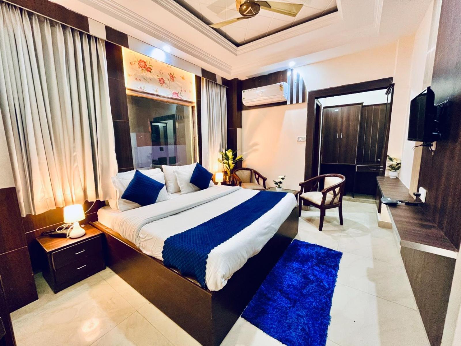 Hotel Ramawati Near Ganga Ghat Haridwār Exteriér fotografie