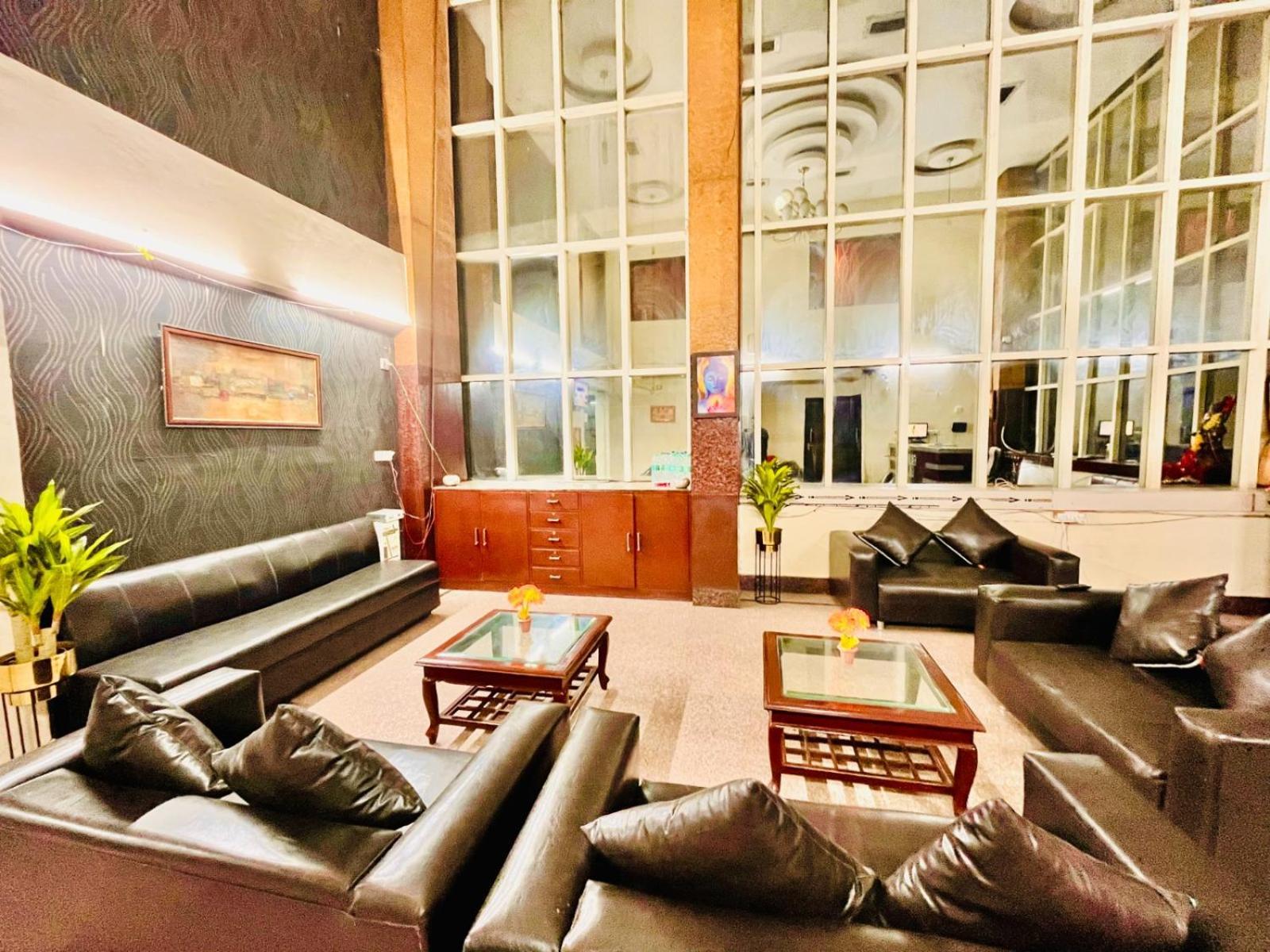 Hotel Ramawati Near Ganga Ghat Haridwār Exteriér fotografie