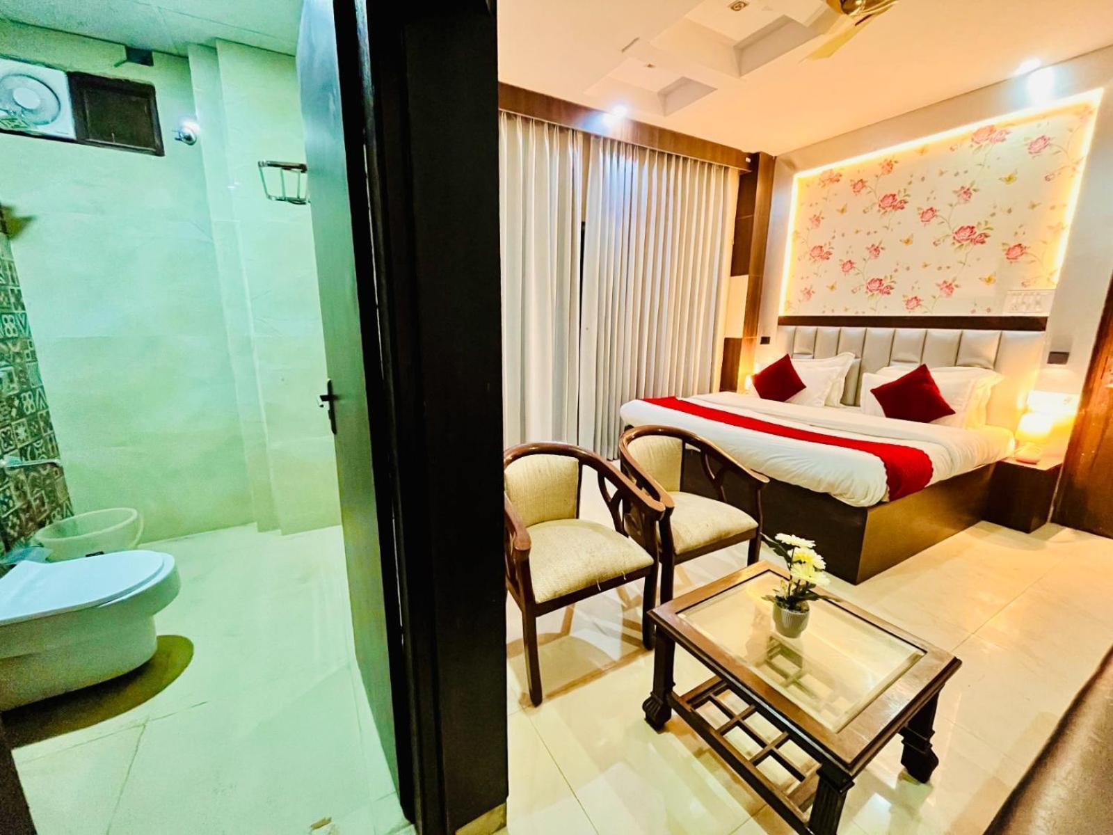 Hotel Ramawati Near Ganga Ghat Haridwār Exteriér fotografie