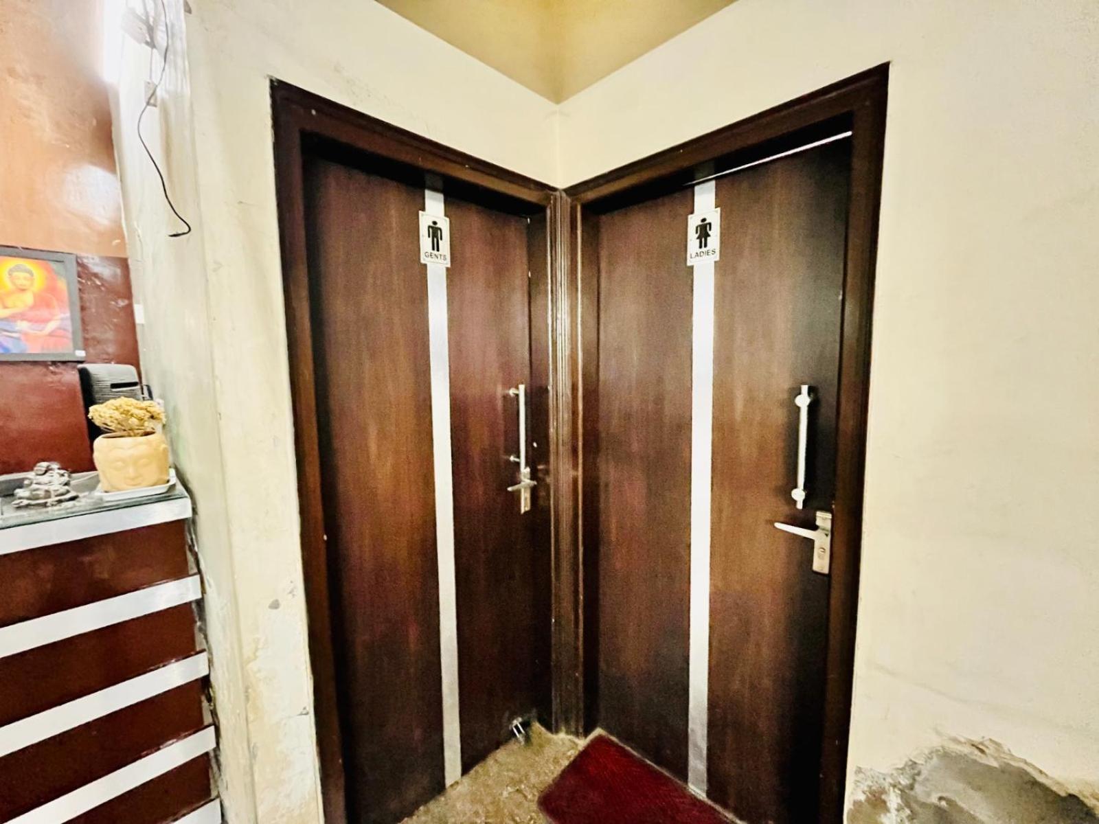 Hotel Ramawati Near Ganga Ghat Haridwār Exteriér fotografie
